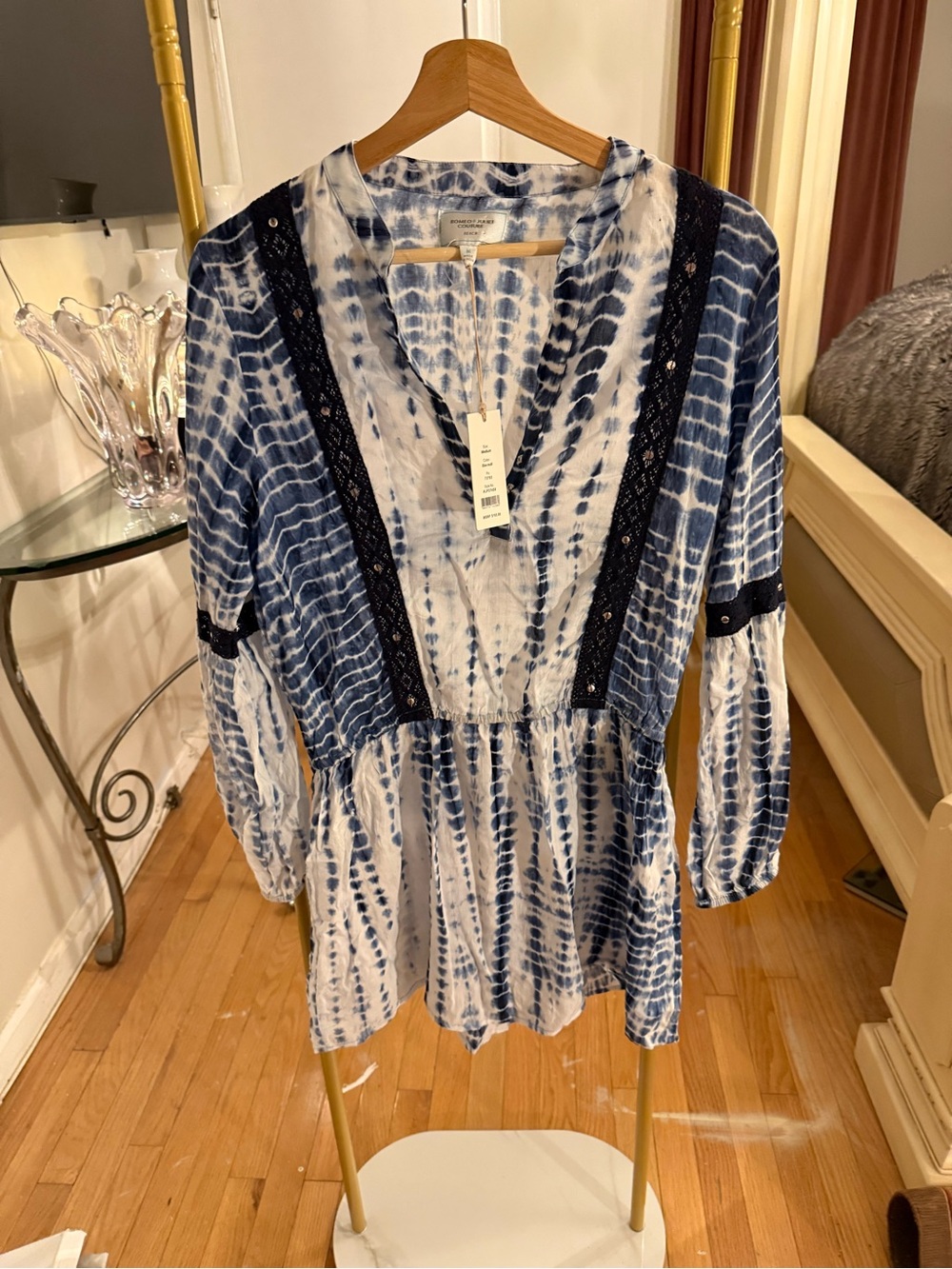 Romeo & Juliet Couture Blue and White Tie-Dye V-Neck Tunic with Navy Lace Trim